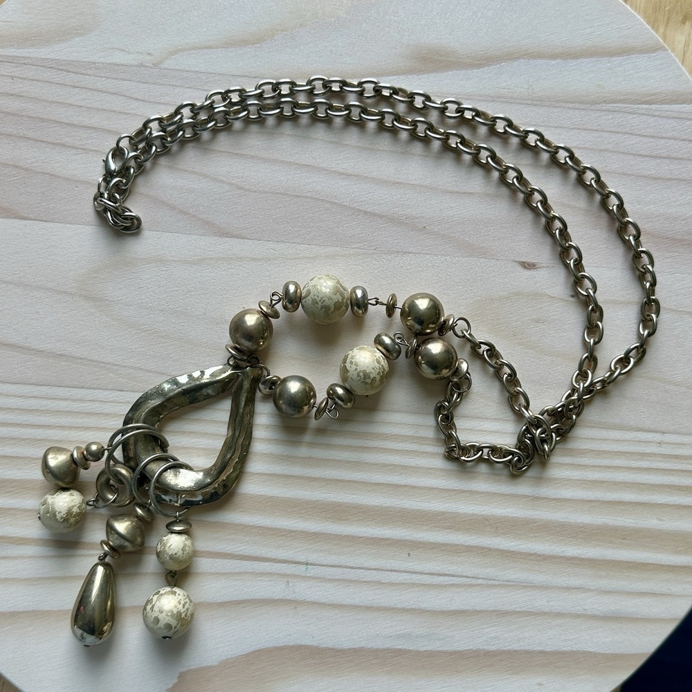 Vintage Fashion Necklace 34" Beads‎ Teardrop Dangle Pendant Gold Tone Metal